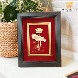 Tranh hoa sen dát vàng 24k